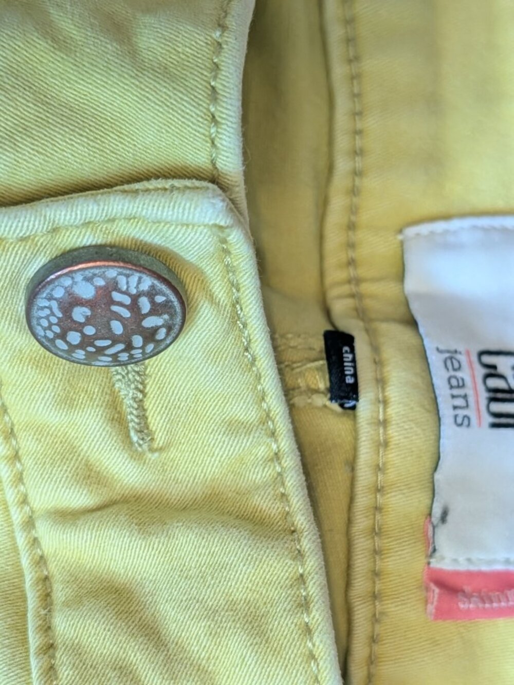 Cabi Jeans Skinny Leg Denim Pants Women's Size 12 Citron Chartreuse Yellow - Picture 2 of 9